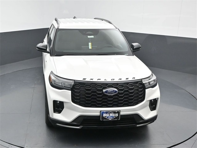new 2025 Ford Explorer car, priced at $42,885