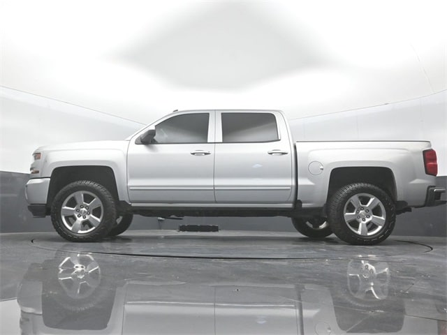 used 2018 Chevrolet Silverado 1500 car, priced at $27,369