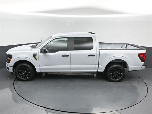 new 2025 Ford F-150 car, priced at $41,751