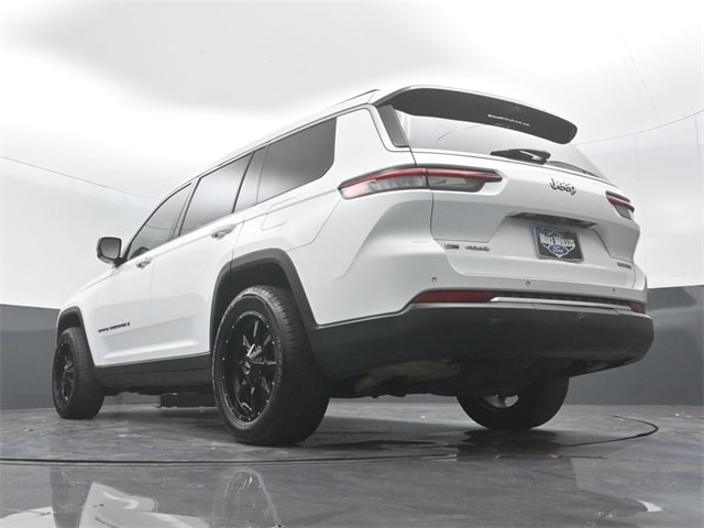used 2021 Jeep Grand Cherokee L car, priced at $27,596