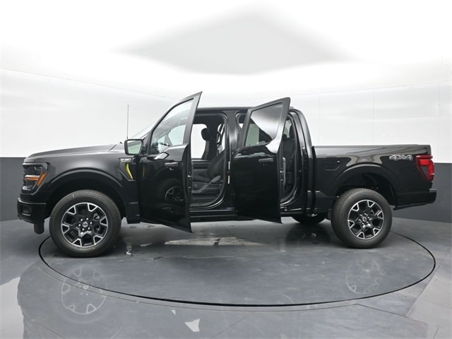 new 2025 Ford F-150 car, priced at $50,978