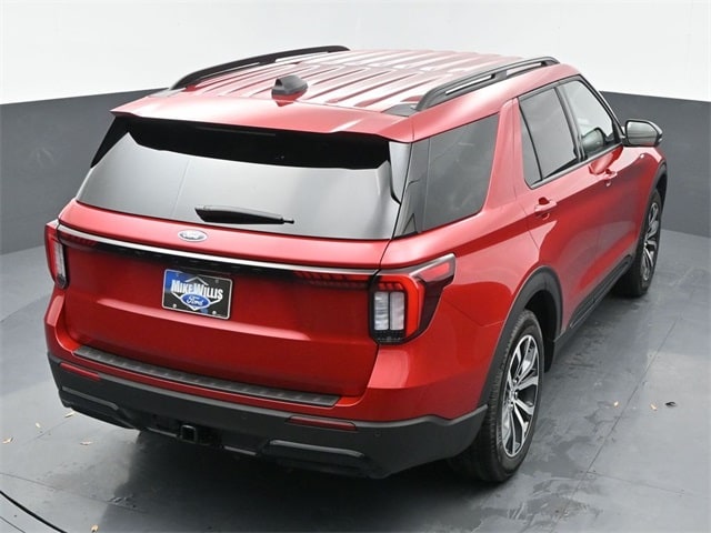 new 2025 Ford Explorer car, priced at $44,705