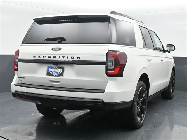 new 2024 Ford Expedition car, priced at $72,460