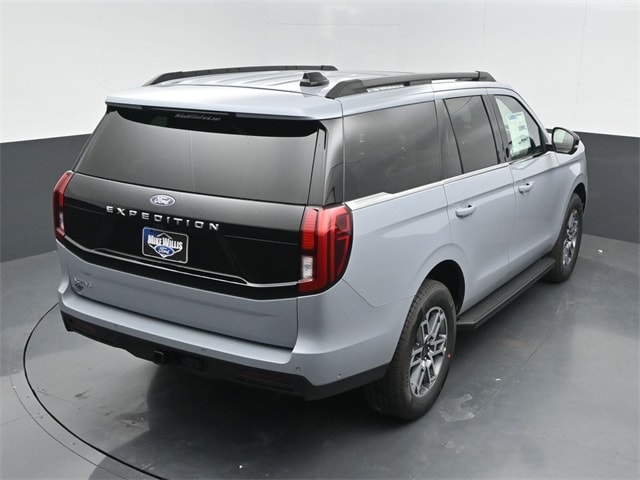 new 2025 Ford Expedition car, priced at $69,205