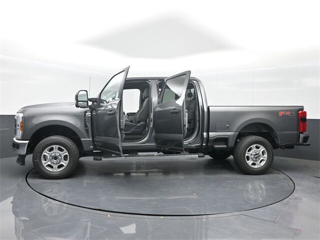 new 2025 Ford Super Duty car, priced at $71,720