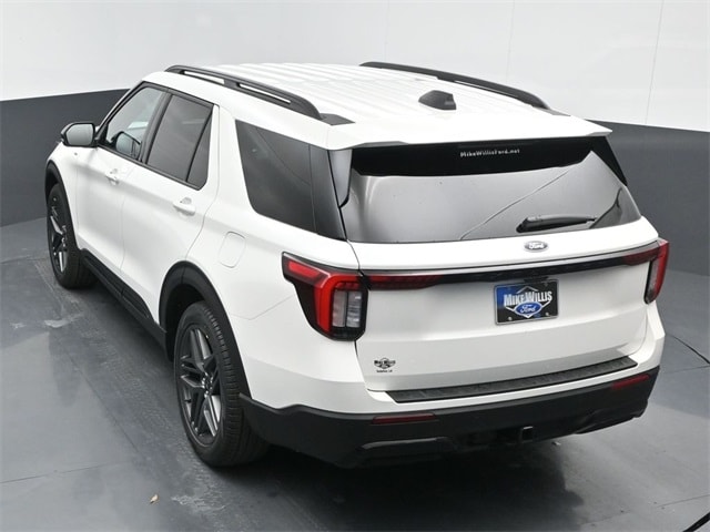 new 2025 Ford Explorer car, priced at $45,860