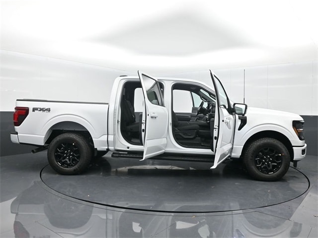 new 2024 Ford F-150 car, priced at $58,235