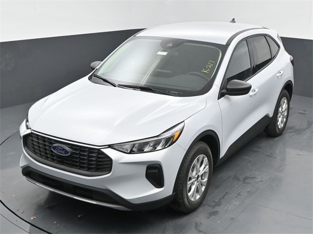 new 2025 Ford Escape car, priced at $30,140