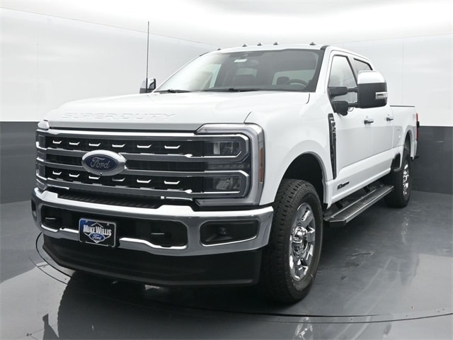 new 2025 Ford Super Duty car, priced at $75,570