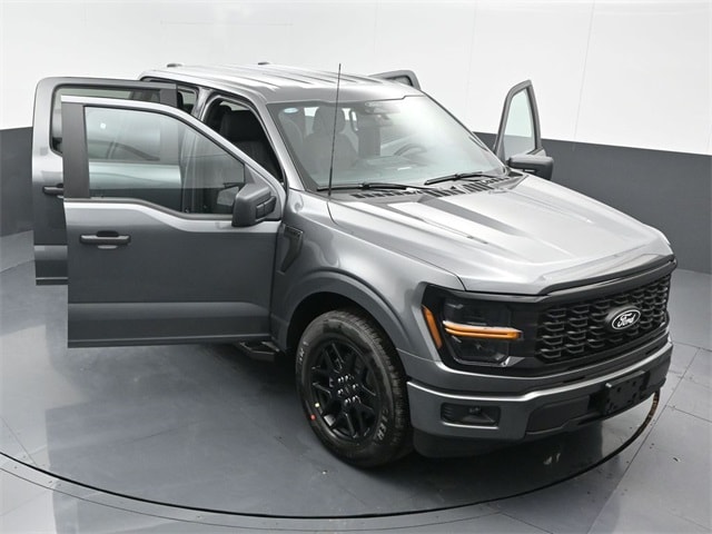 new 2024 Ford F-150 car, priced at $47,556