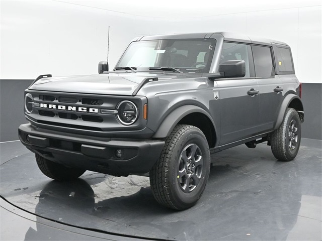 new 2024 Ford Bronco car, priced at $43,600