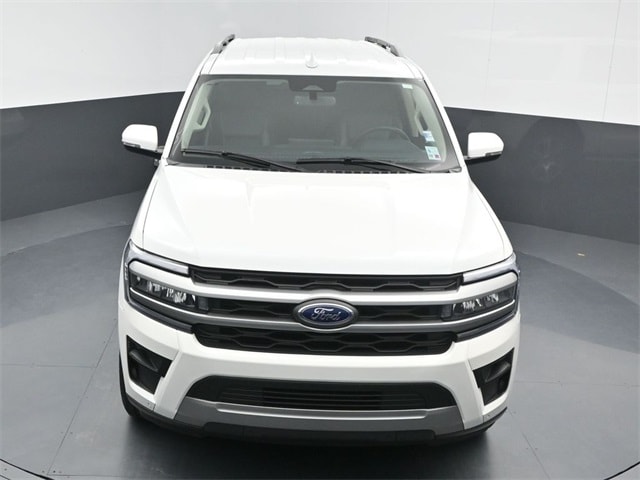 used 2023 Ford Expedition car, priced at $48,739