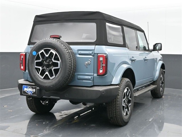 used 2023 Ford Bronco car, priced at $43,254