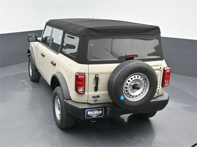 new 2025 Ford Bronco car, priced at $41,280