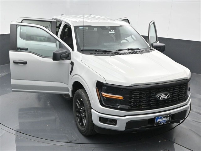 new 2024 Ford F-150 car, priced at $49,179