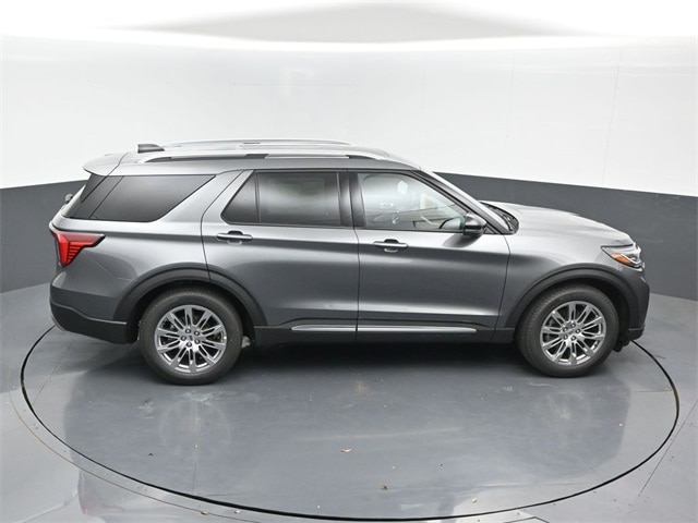 new 2025 Ford Explorer car, priced at $50,195