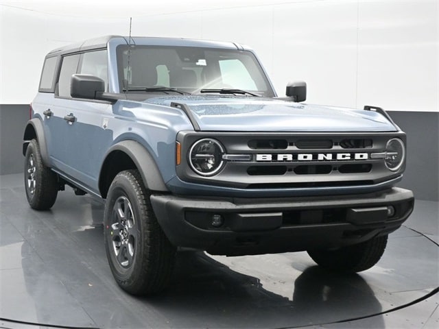 new 2024 Ford Bronco car, priced at $44,595