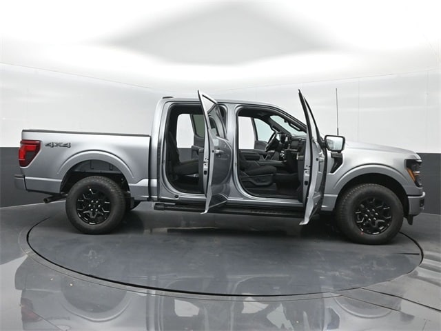 new 2024 Ford F-150 car, priced at $53,390