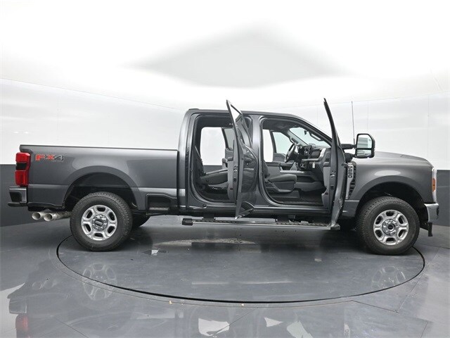 new 2025 Ford Super Duty car, priced at $71,720