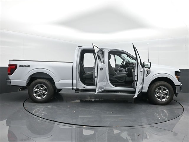 new 2025 Ford F-150 car, priced at $53,305