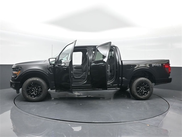 new 2025 Ford F-150 car, priced at $56,985