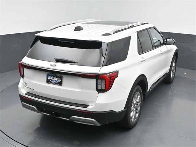 new 2025 Ford Explorer car, priced at $50,686