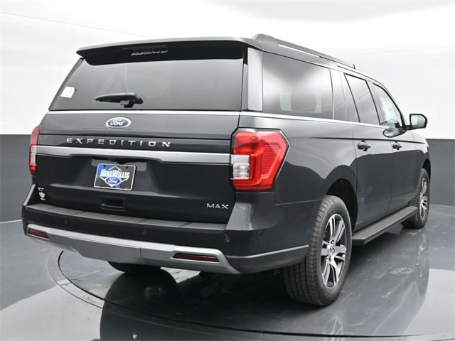 new 2024 Ford Expedition car, priced at $62,000