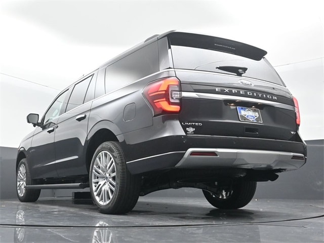 new 2024 Ford Expedition car, priced at $71,400