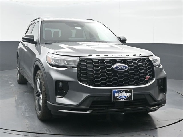 new 2025 Ford Explorer car, priced at $54,365