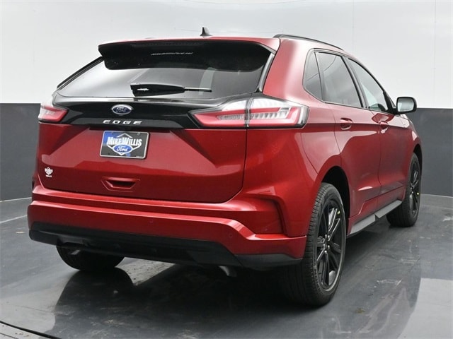 new 2024 Ford Edge car, priced at $40,357