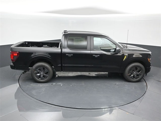 new 2025 Ford F-150 car, priced at $42,330