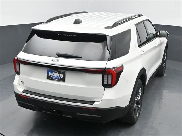 new 2025 Ford Explorer car, priced at $45,860