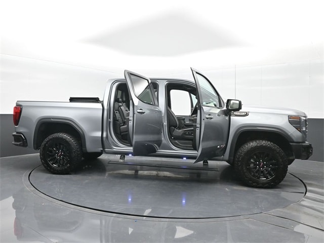 used 2023 GMC Sierra 1500 car, priced at $60,269