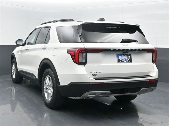 new 2025 Ford Explorer car, priced at $42,605