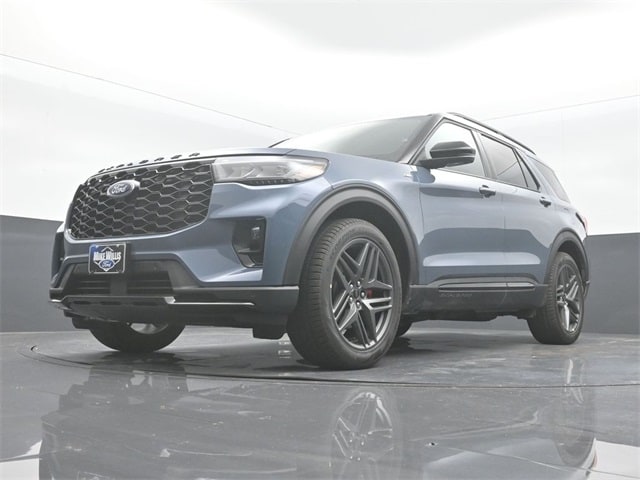 new 2025 Ford Explorer car, priced at $45,075