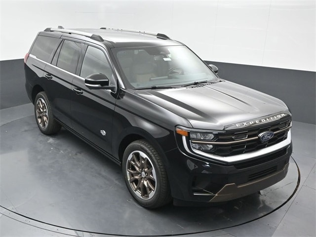 new 2025 Ford Expedition car, priced at $86,795