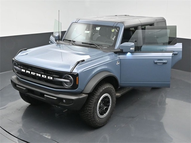 new 2024 Ford Bronco car, priced at $62,250