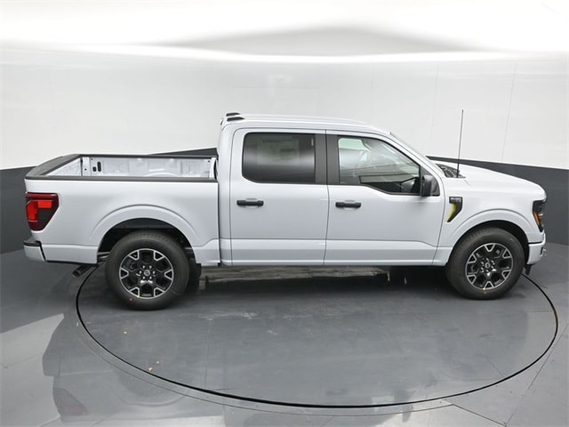 new 2025 Ford F-150 car, priced at $43,169