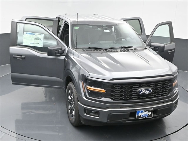 new 2024 Ford F-150 car, priced at $43,027