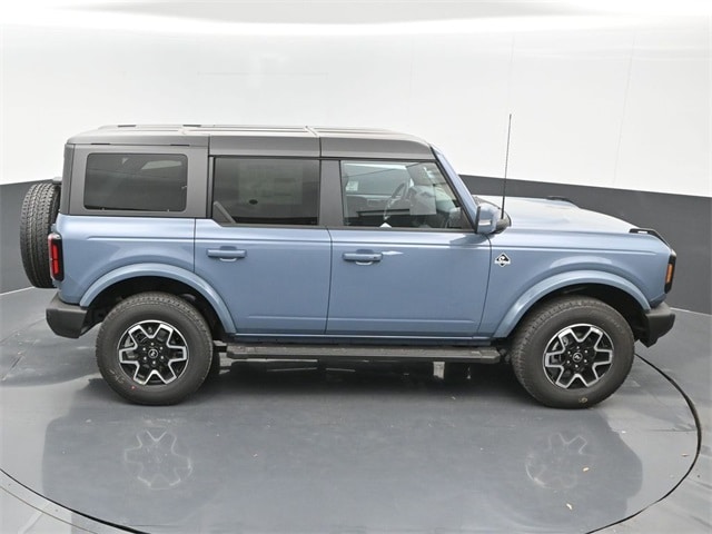 new 2024 Ford Bronco car, priced at $51,955