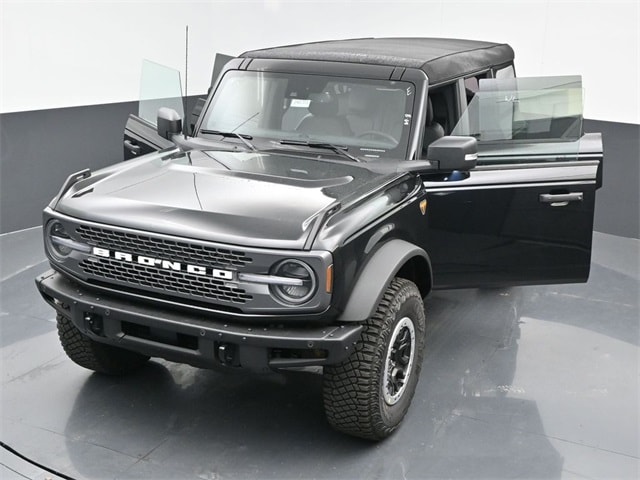 new 2024 Ford Bronco car, priced at $58,740