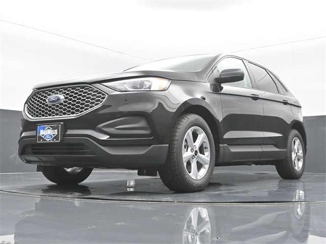 new 2024 Ford Edge car, priced at $33,060