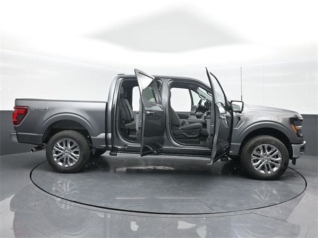 new 2025 Ford F-150 car, priced at $59,047