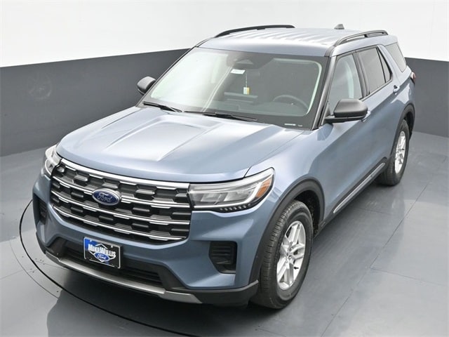 new 2025 Ford Explorer car, priced at $39,945