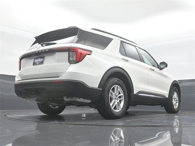 new 2025 Ford Explorer car, priced at $38,440