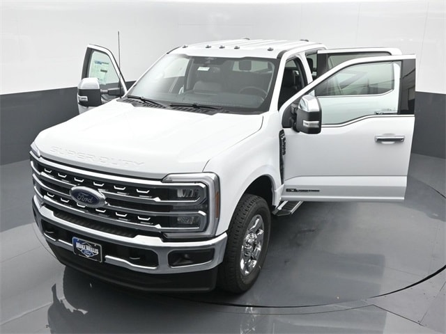 new 2025 Ford Super Duty car, priced at $75,570