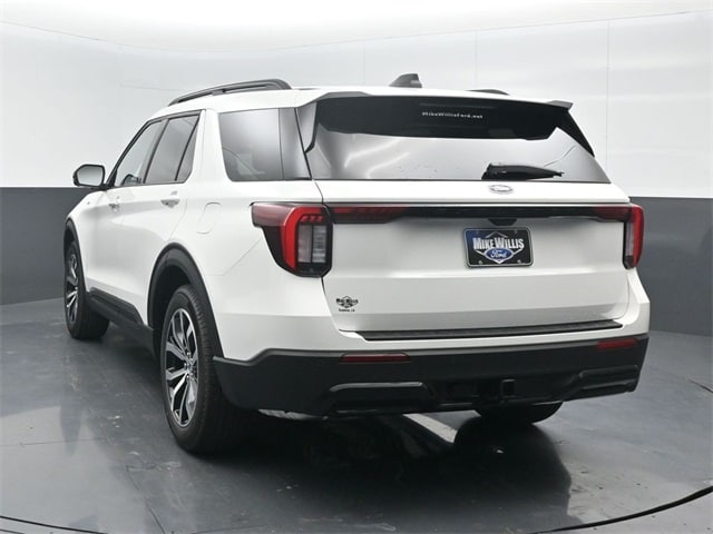 new 2025 Ford Explorer car, priced at $42,885