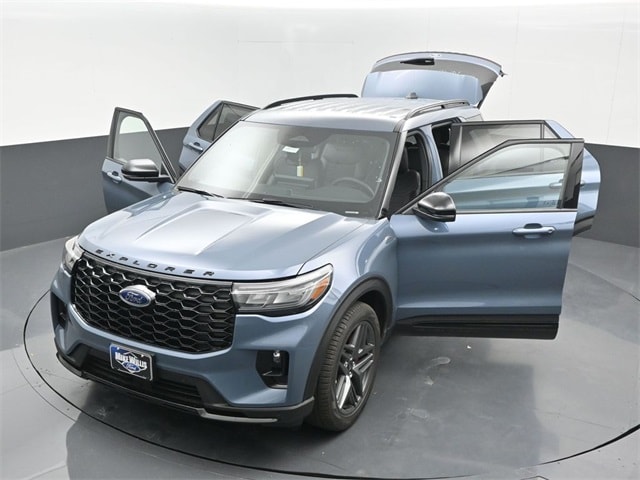 new 2025 Ford Explorer car, priced at $45,075