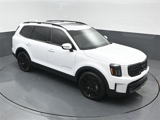 used 2025 Kia Telluride car, priced at $45,668