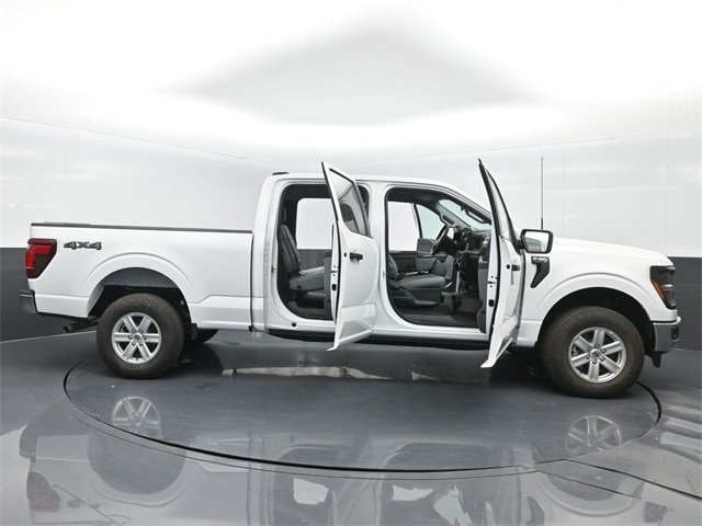 new 2024 Ford F-150 car, priced at $51,446